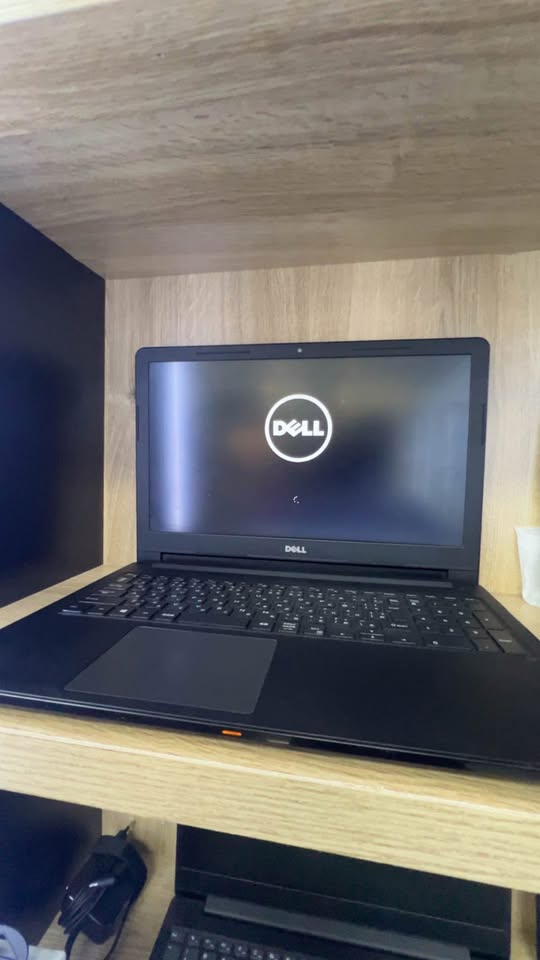 Dell Laptop