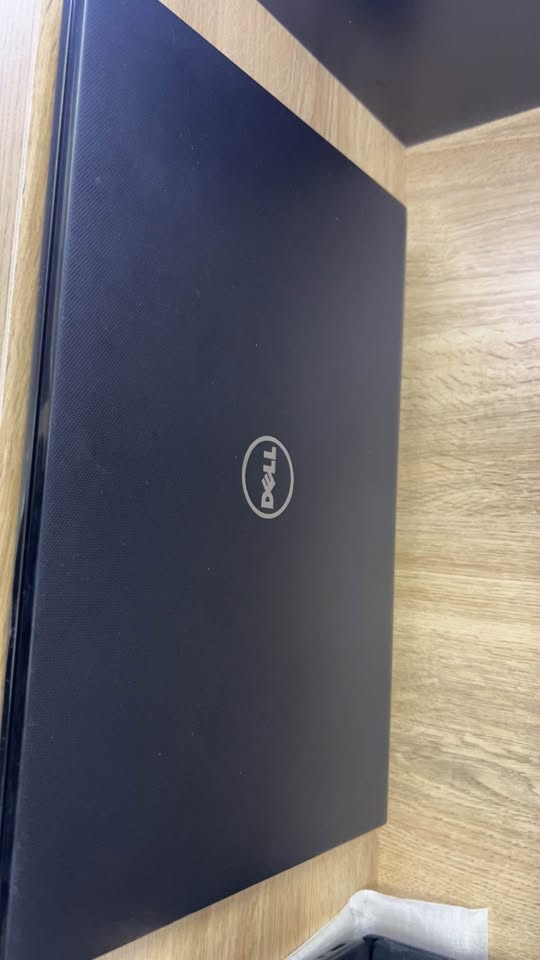Dell Laptop - Image 2