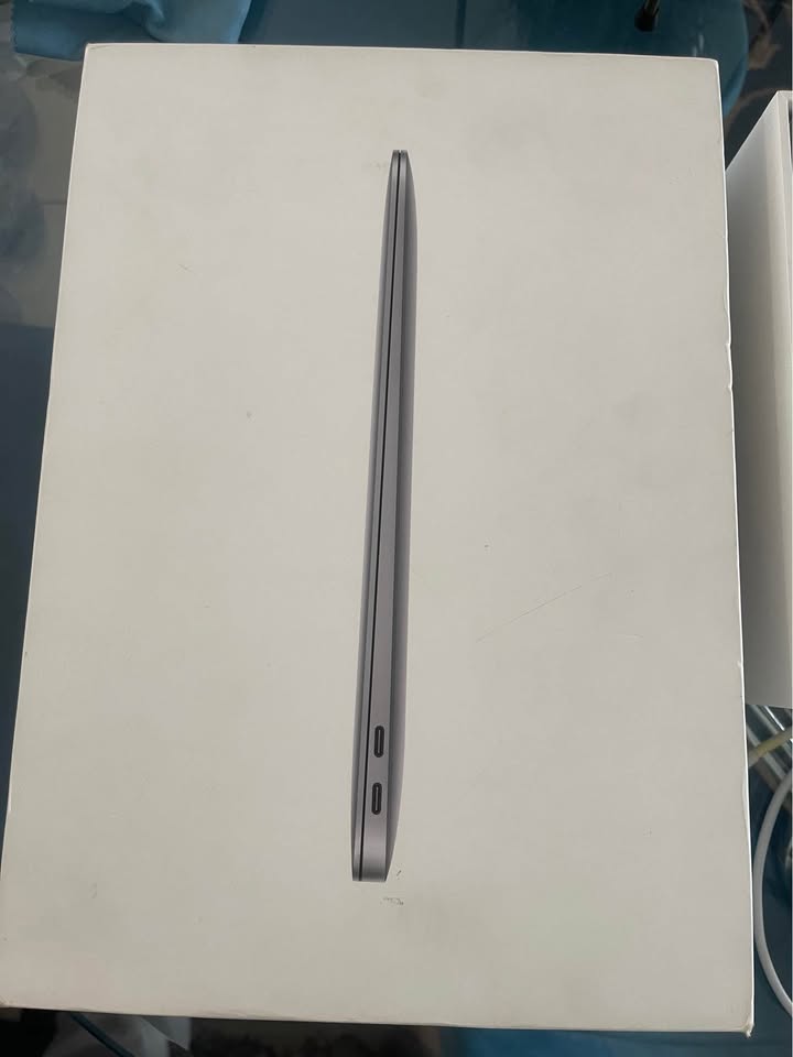 MacBook Air M1 2020 - Image 7