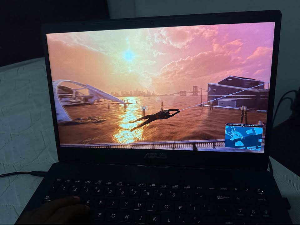 Asus Vivobook Gaming Laptop - Image 7