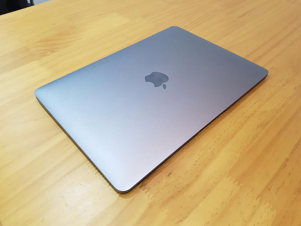 12-inch MacBook Retina (2016)
