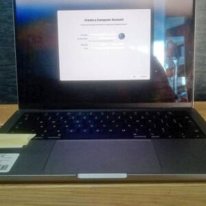Apple MacBook Pro 14-inch (M3 Chip)