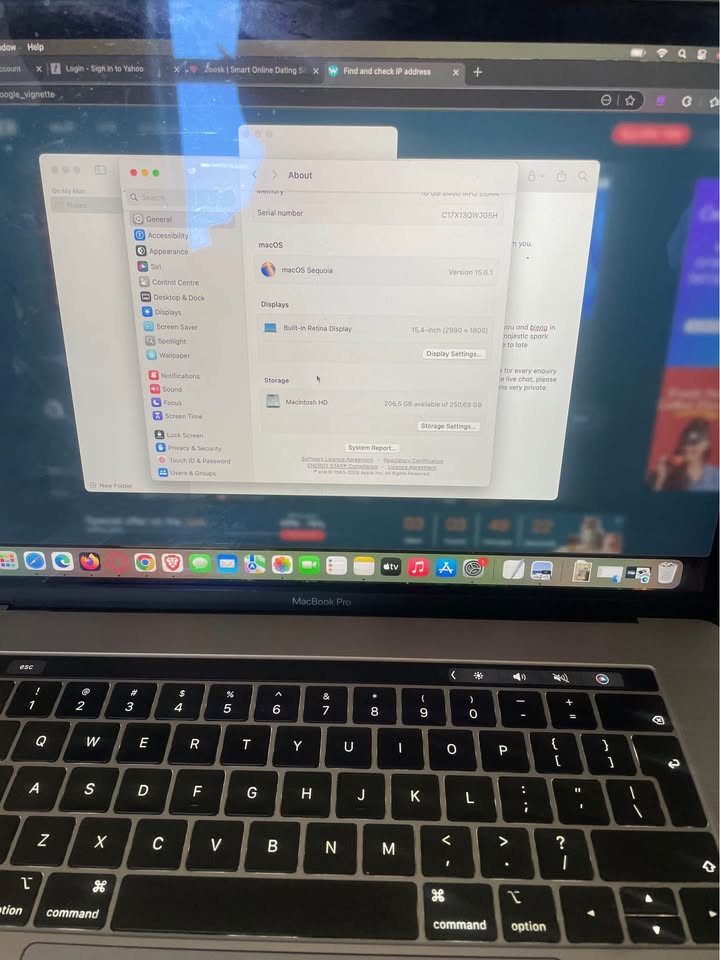 MacBook Pro 2018 15-inch Touch Bar - Image 5