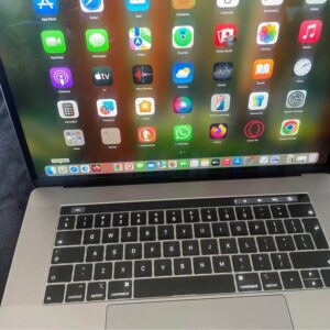 MacBook Pro 2018 15-inch Touch Bar